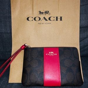 Rare Coach Wristlet Wallet #F58035